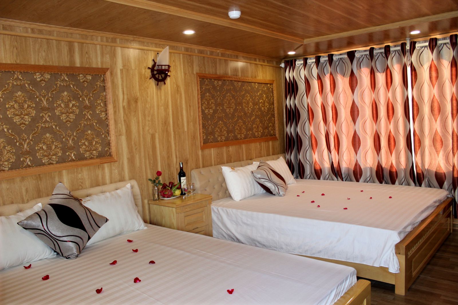 Twin-room-cruise Twin-room-cruise