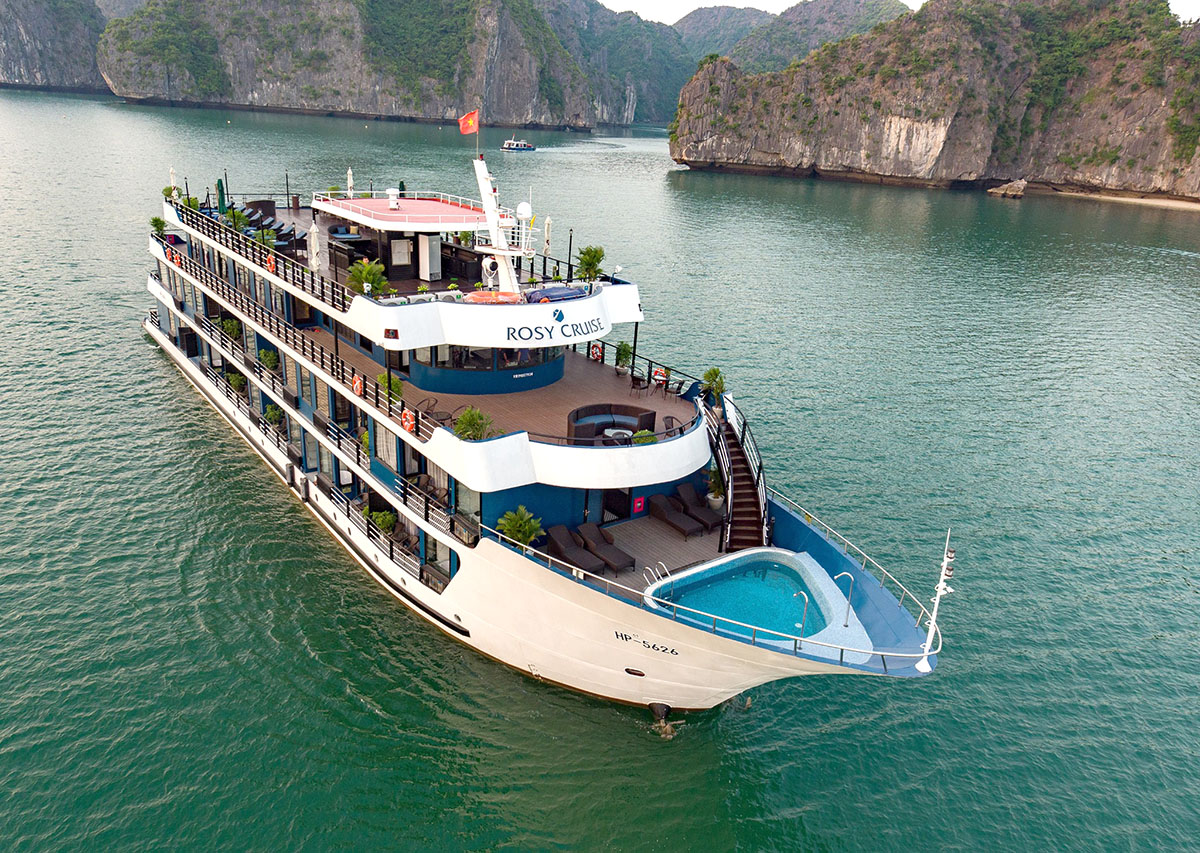 Du Thuyền Rosy Cruise 5 sao Vịnh Lan Hạ