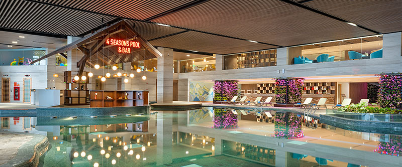 4 Seasons Pool Bar -Flamingo Cát Bà Beach Resort