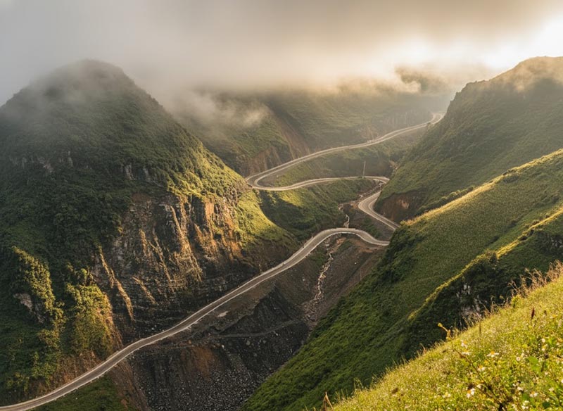 Ma Pi Leng Pass Ma Pi Leng Pass