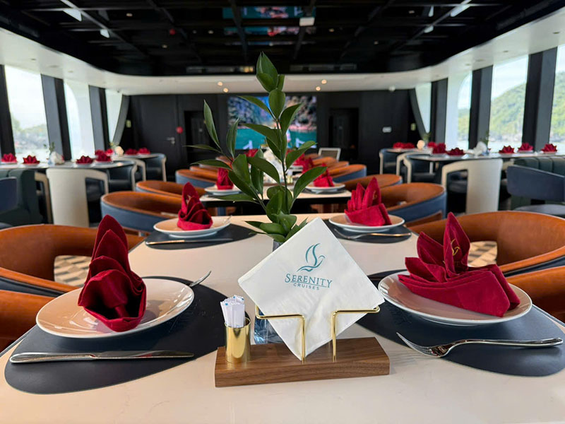 Restaurant Serenity Day Cruise Restaurant Serenity Day Cruise