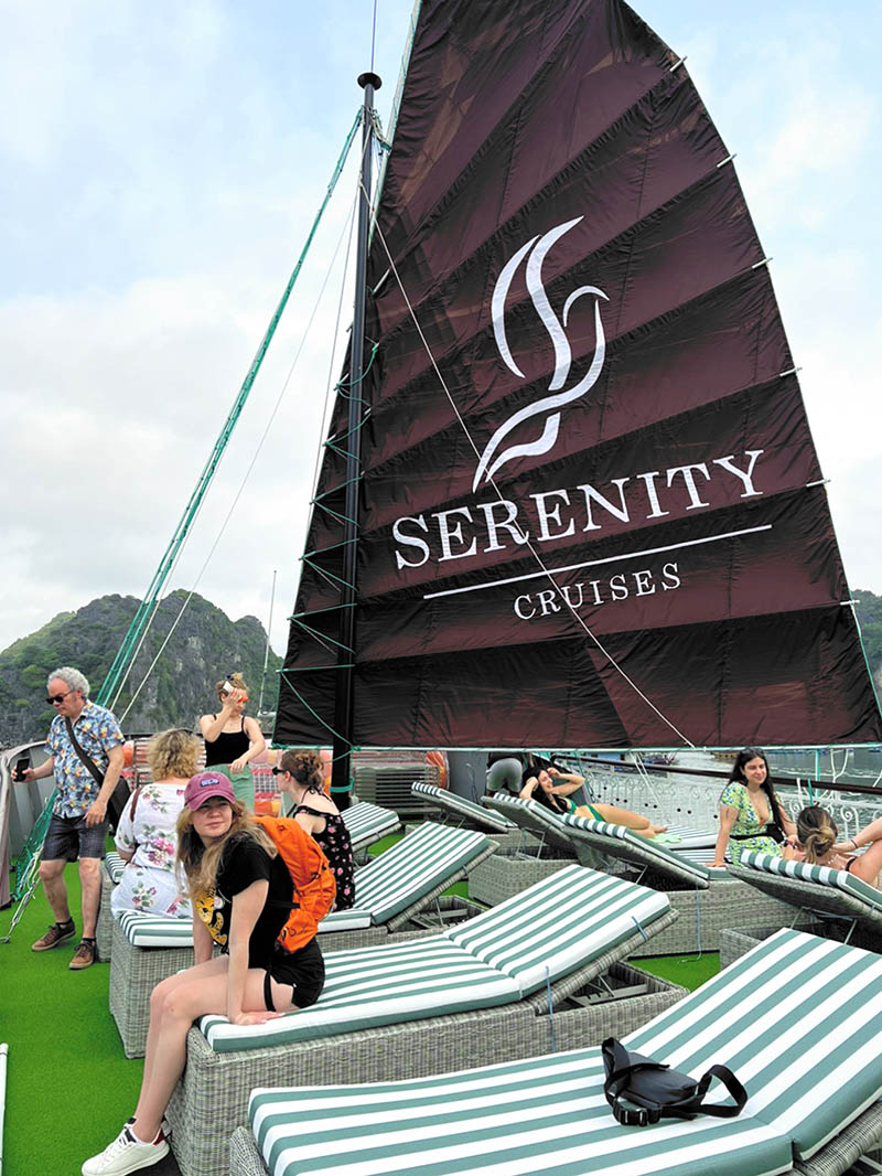 Du thuyền Serenity Premium