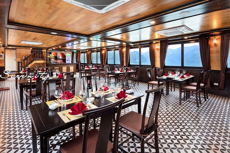 Nhà hàng Serenity Premium Cruises