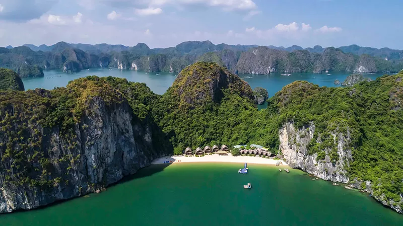 Castaway island resort