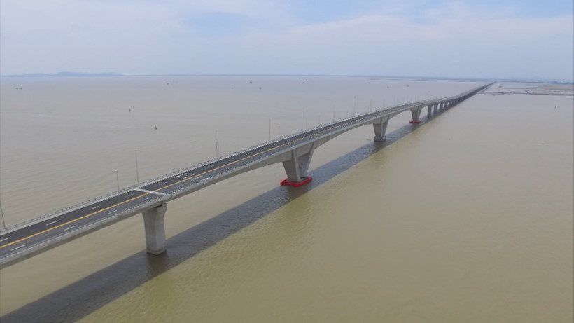 Cầu Tân Vũ - Lạch Huyện