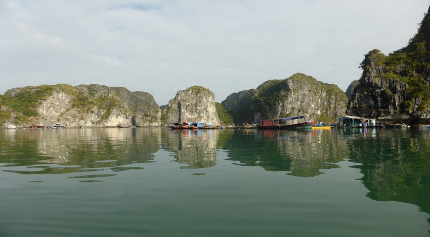 Halong- Catba island tour days night  at hotel 