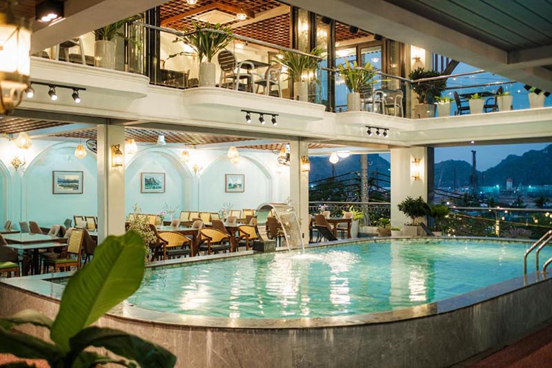 Khách sạn Cát Bà Roza Palace Hotel