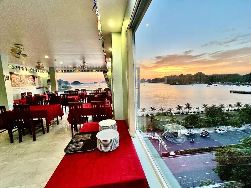 Khách sạn Phoenix Flower Cát Bà Hotel Khách sạn Phoenix Flower Cát Bà Hotel