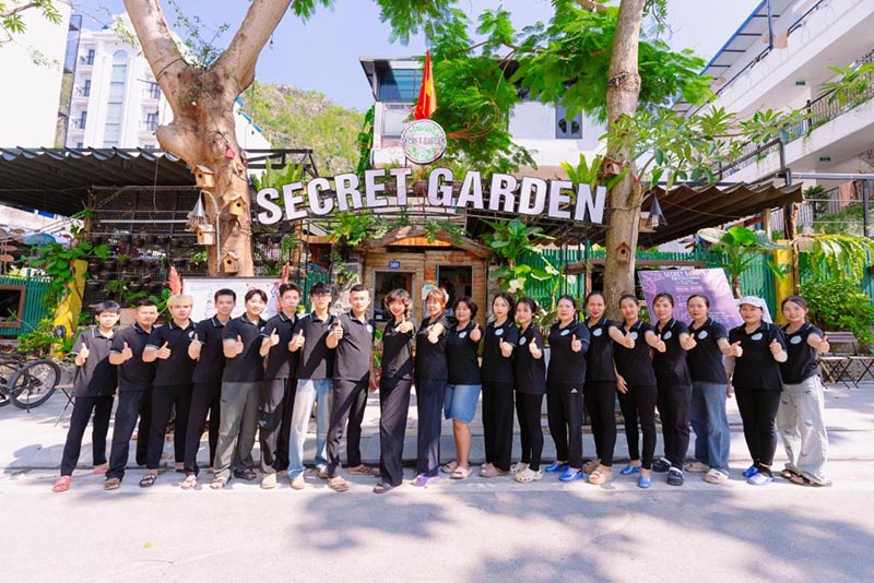 Khách sạn Secret Garden Cát Bà Hostel