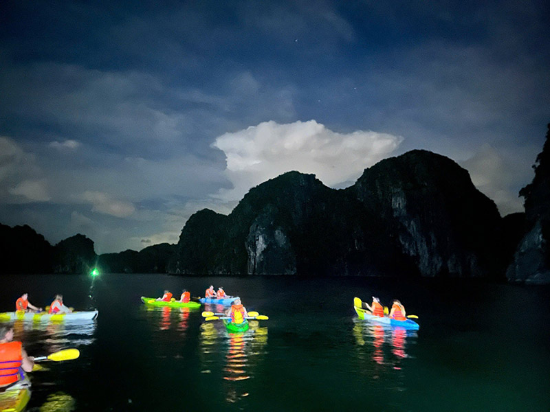 Cat Ba Lan Ha Bay Bioluminescent Tour Sunset Night Kayaking Cat Ba Lan Ha Bay Bioluminescent Tour Sunset Night Kayaking