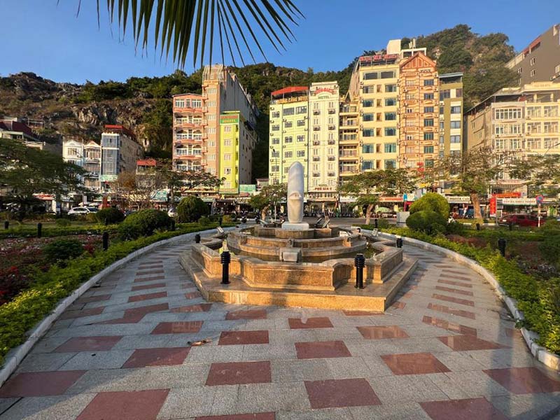  Khách sạn Hương Càng Cát Bà Hotel