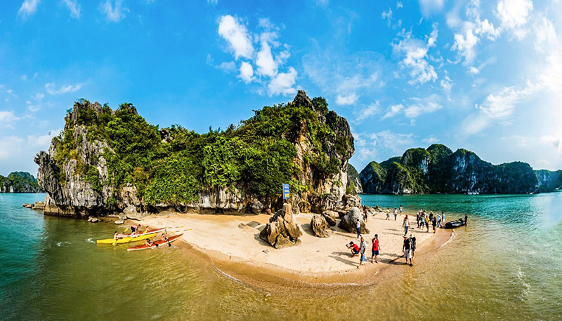 Bãi tắm Vạn Bội