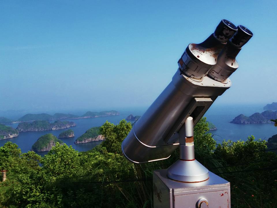 Astronomical binoculars on Cannon Fort