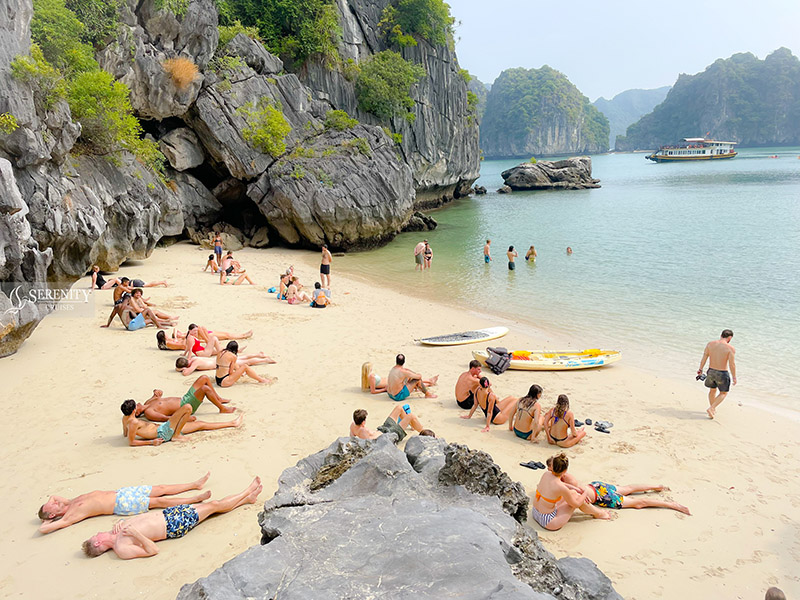 Bãi tắm Ba Trái Đào 2