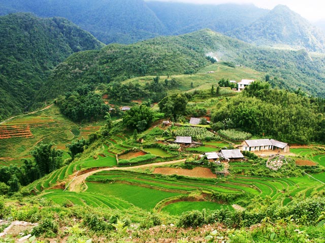 Cat Cat Village, Silver Waterfall, Love Waterfall 1