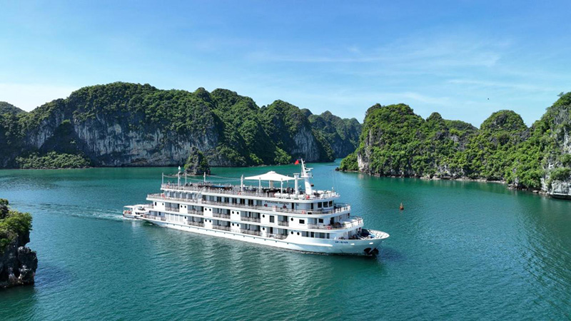 Paradise Grand Cruises - Lan Ha Bay - Halong Bay Cruises 3