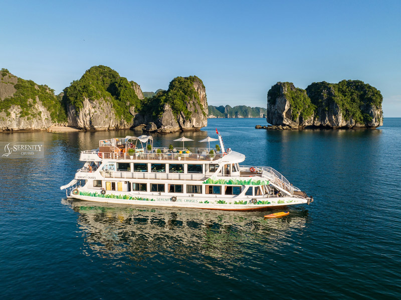 Lan Ha Bay full-day cruise tour from Hanoi, Hai Phong City 2